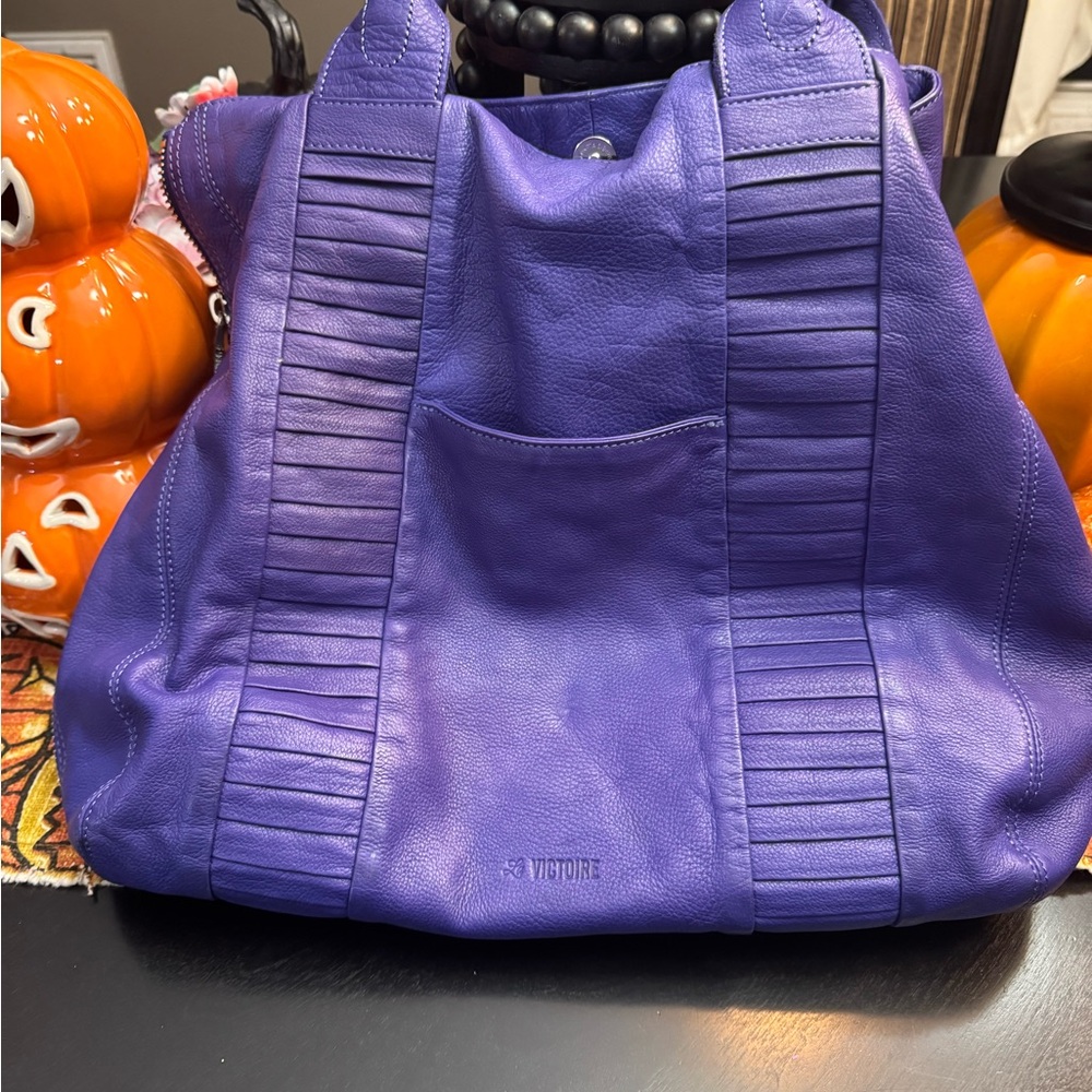 Victoire large purple leather bag